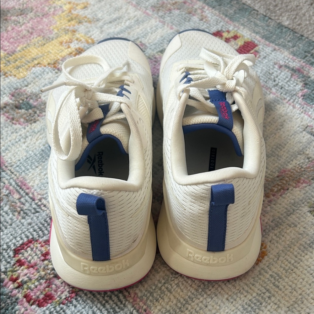 Reebok Nanoflex TR 2 training shoes in a white, blue, and pink size 8 - Picture 3 of 6